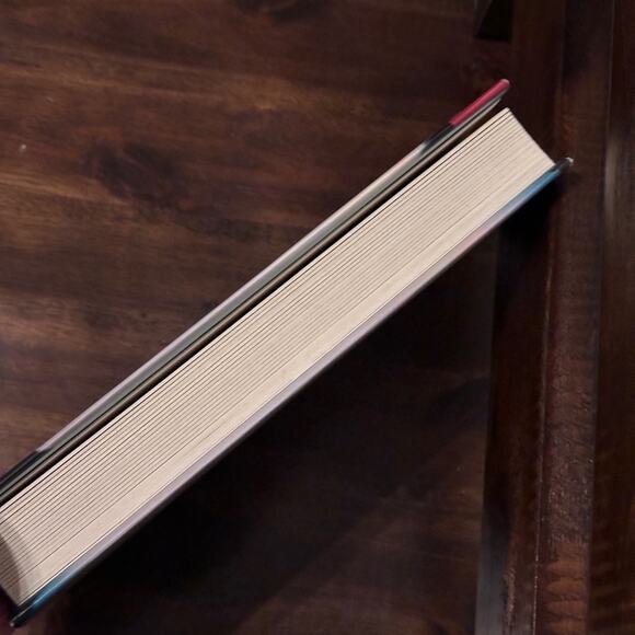 Book: Hang the Moon by Jeannette Walls - Picture 4 of 4